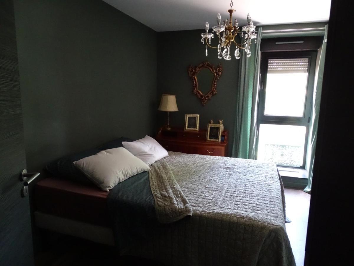 Bois De Chenes House Bed & Breakfast Фалсбург Екстериор снимка