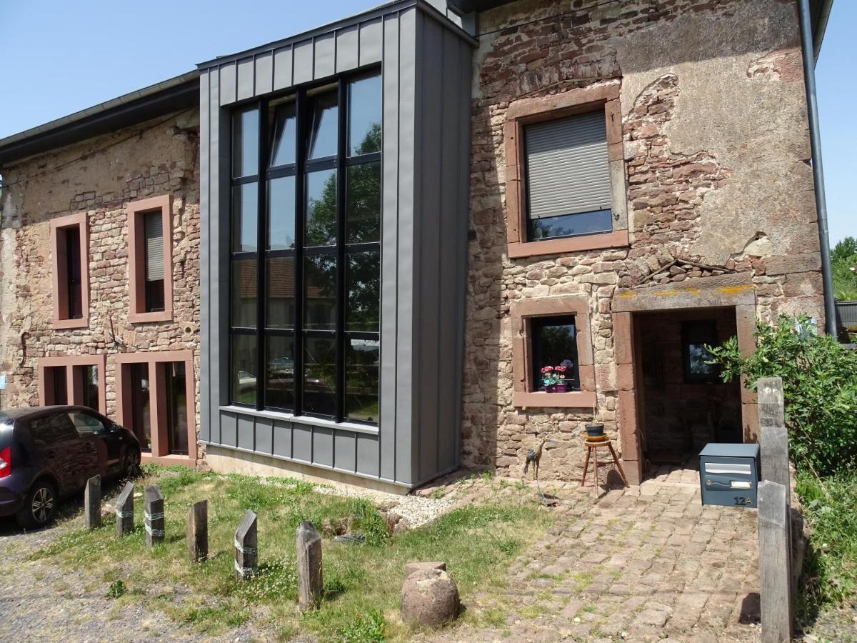 Bois De Chenes House Bed & Breakfast Фалсбург Екстериор снимка